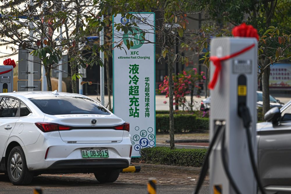 關(guān)于所謂的2024新澳門正版免費(fèi)資本車的真相揭露——警惕網(wǎng)絡(luò)賭博陷阱，警惕網(wǎng)絡(luò)賭博陷阱，揭露所謂澳門正版免費(fèi)資本車真相