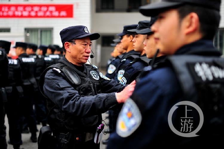 特警防暴盔甲服，守護(hù)城市安寧的堅(jiān)實(shí)后盾，特警防暴盔甲服，守護(hù)城市安寧的堅(jiān)實(shí)屏障